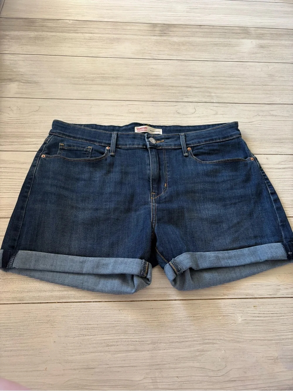 Levi's Dark Blue Cuffed Denim Shorts | Size 12 (W31)